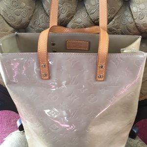 Louis Vuitton Bag , dose not have a duster